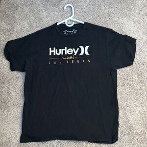 Hurley Black Tee with Gold Las Vegas Design XL